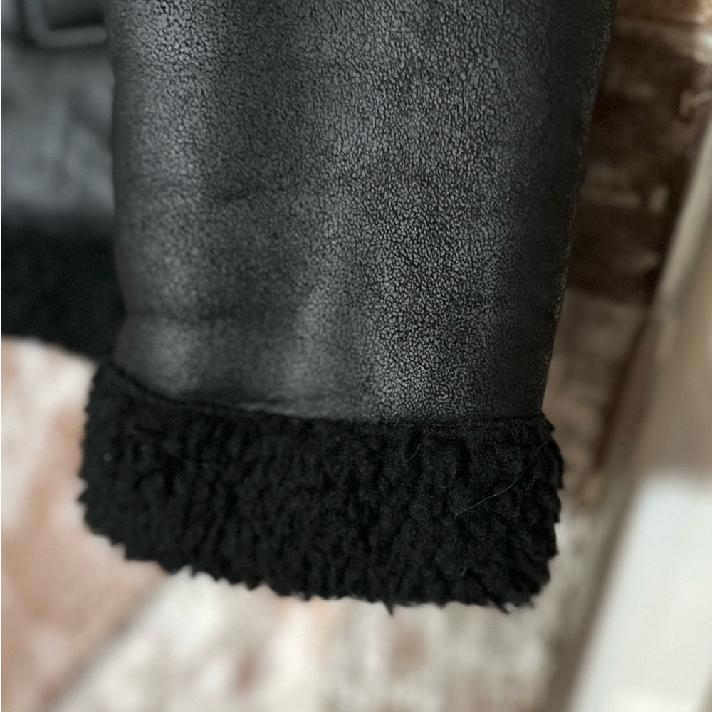 Women's H&M Black Shearling Jacket size M - Picture 2 of 15